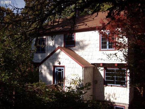 639 W 29th Pl, Eugene, OR 97405 photo 1