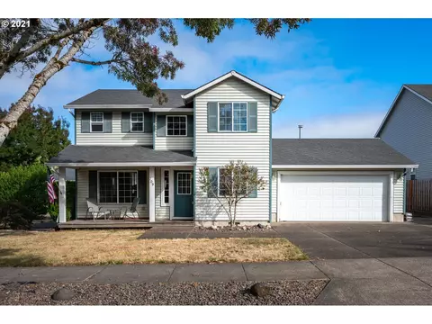 709 E Henry Rd, Newberg, OR 97132 photo 1
