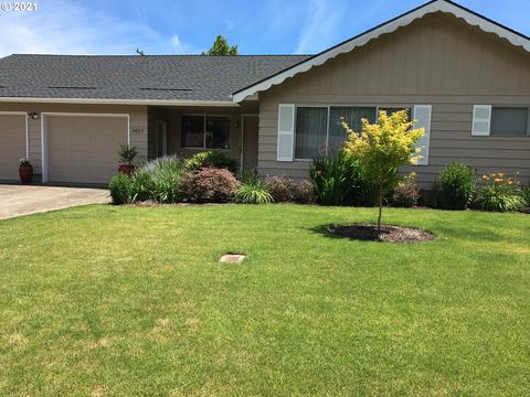 2687 5th St, Springfield, OR 97477 photo 1