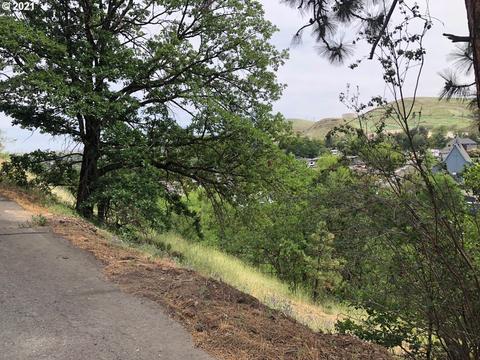 1600 E 18th, The Dalles, OR 97058