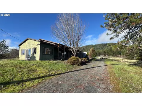 13469 Ramsey Rd, Gold Hill, OR 97525