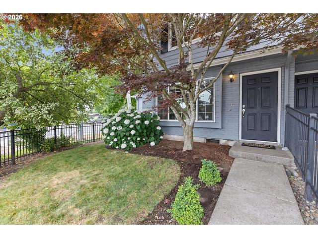 1255 NW Trail Ave #1, Portland, OR 97229