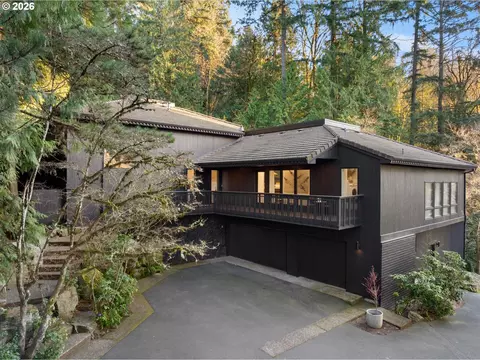 17288 Blue Heron Rd, Lake Oswego, OR 97034