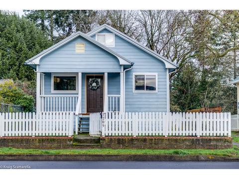 1209 E 4th St, Newberg, OR 97132 photo 1