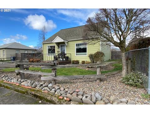 2220 E St, Springfield, OR 97477 photo 1
