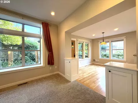 Living - 1145 W 28th Ave, Eugene, OR 97405 photo 4 of 4