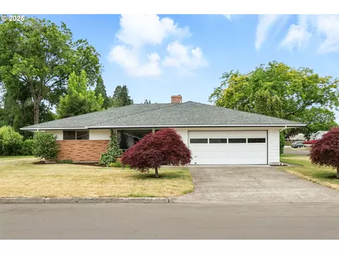 681 NE Delsey Rd, Hillsboro, OR 97124