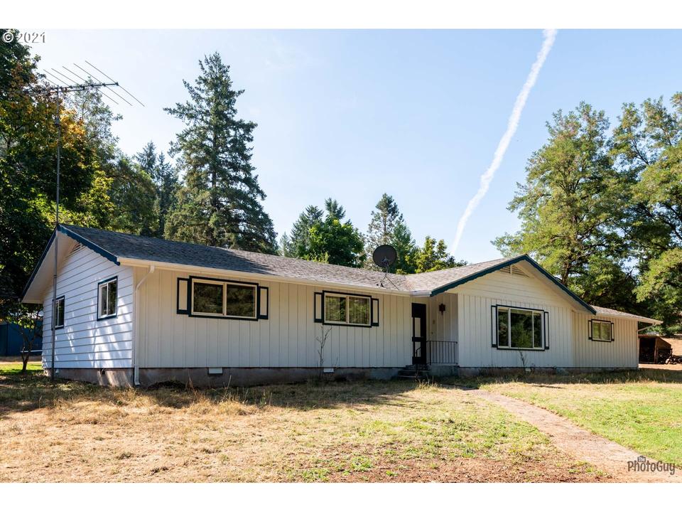  36562 Shoreview Dr, Dorena, OR 97434 photo 1