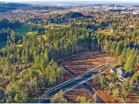 2062 Majestic Pl, Eugene, OR 97403 photo 1
