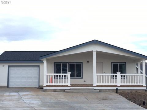 3113 SW River View Dr, Pendleton, OR 97801 photo 1