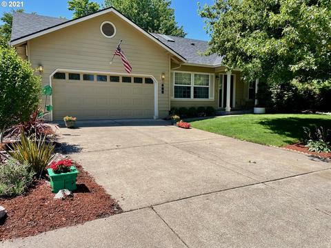 480 Lynnbrook Dr, Eugene, OR 97404 photo 1