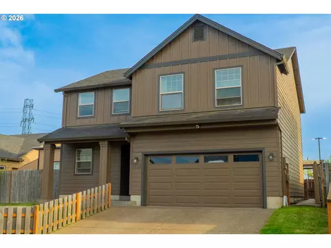 3152 NE Lily Ln, Mcminnville, OR 97128