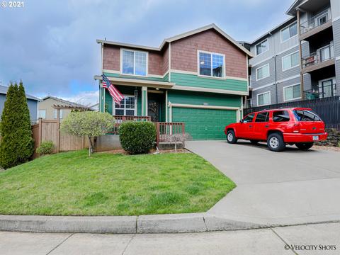 37957 Hamilton Ridge Dr, Sandy, OR 97055 photo 1