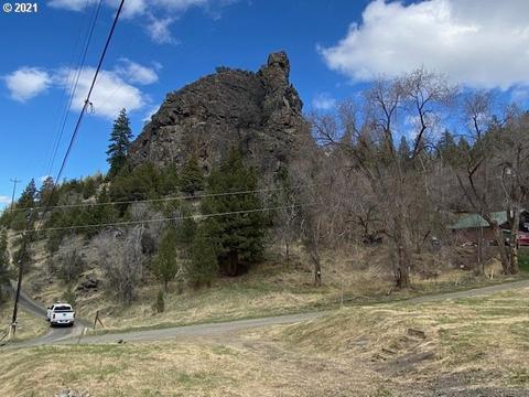 26531 Nelson Rd, Canyon City, OR 97820