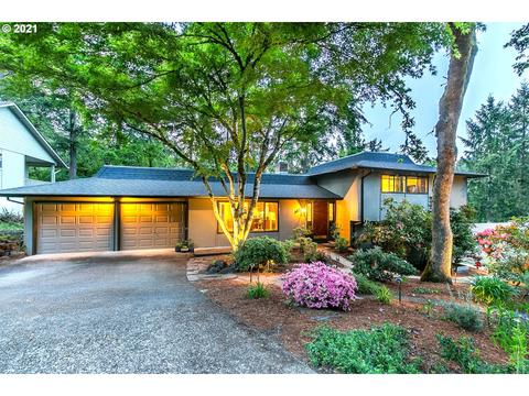 365 Brookside Dr, Eugene, OR 97405 photo 1