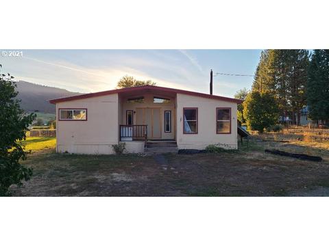 187 Claude St, Halfway, OR 97834 photo 1