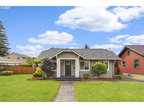 525 E Arlington St, Gladstone, OR 97027 photo 1