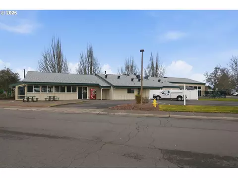 Exterior - 1699 N Terry St #281, Eugene, OR 97402 photo 6 of 7