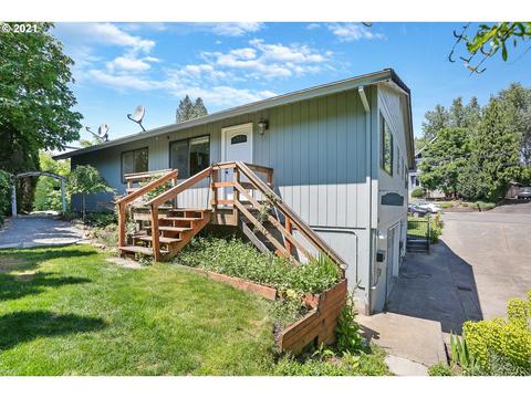 210 SE 220 Se 2nd St, Gresham, OR 97080 photo 1