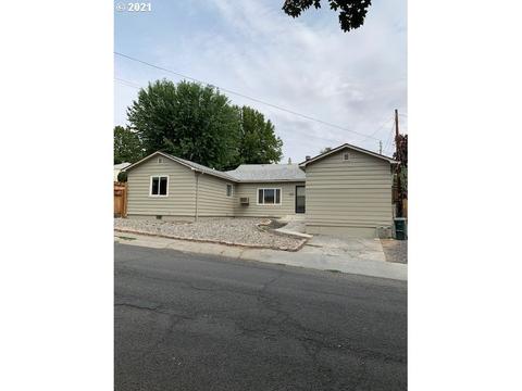 1009 NW Horn Ave, Pendleton, OR 97801 photo 1