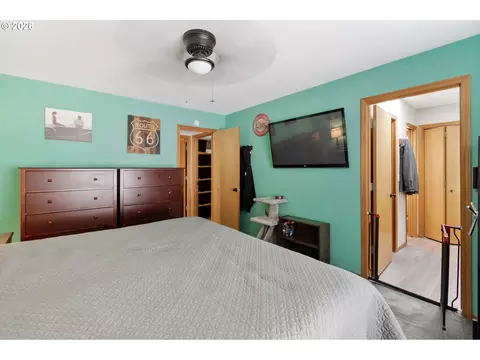 Bedroom - 245 Taurus St, Molalla, OR 97038 photo 6 of 6
