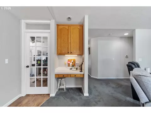 Entry Way - 245 Taurus St, Molalla, OR 97038 photo 3 of 4