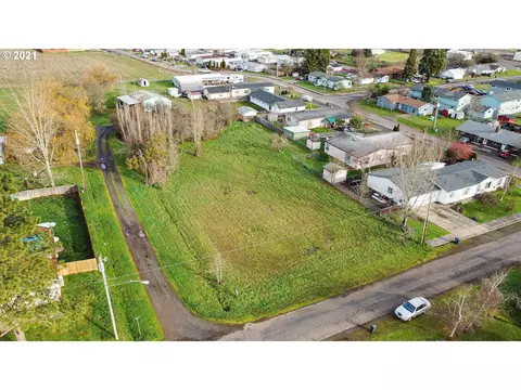 175 N 8th St, Monroe, OR 97456 photo 1