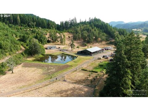 10407 Elkhead Rd, Yoncalla, OR 97499 photo 1
