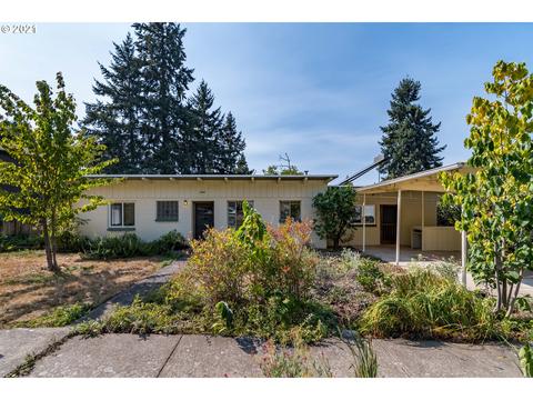 2090 Todd St, Eugene, OR 97405 photo 1