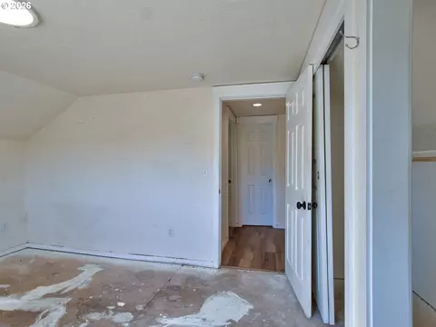 Bedroom - 329 SW Main St, Willamina, OR 97396 photo 10 of 11