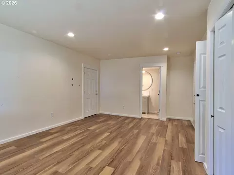 Bedroom - 329 SW Main St, Willamina, OR 97396 photo 6 of 11