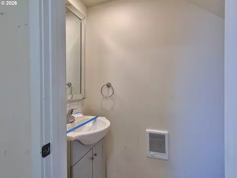 Bath - 329 SW Main St, Willamina, OR 97396 photo 1 of 4