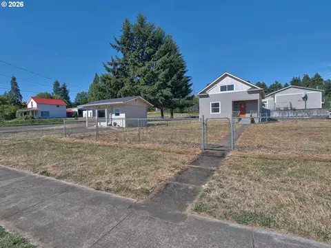 Exterior - 329 SW Main St, Willamina, OR 97396 photo 3 of 5