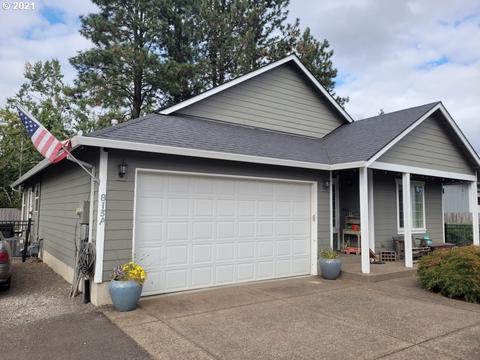 813 E 5th St #A, Molalla, OR 97038 photo 1