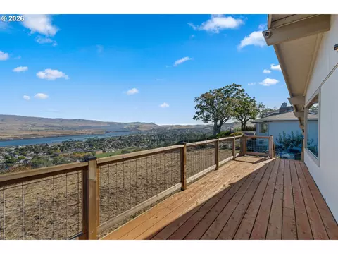 Other - 907 E 18th St, The Dalles, OR 97058 photo 5 of 6