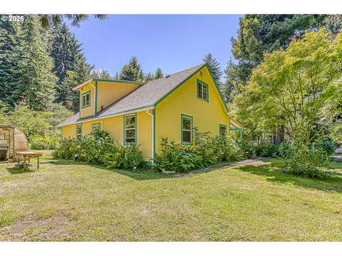 2628 S Beaver Creek Rd, Seal Rock, OR 97376
