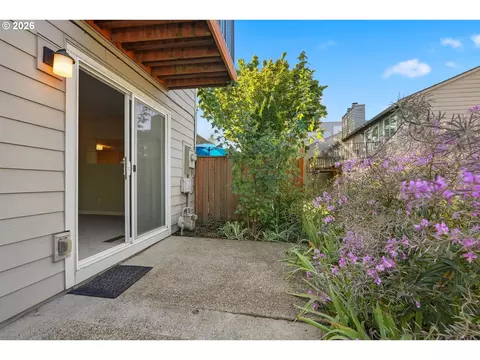 10900 SW 76th Pl #29, Portland, OR 97223