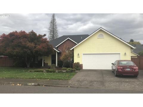 1599 Thornberry St, Eugene, OR 97401 photo 1