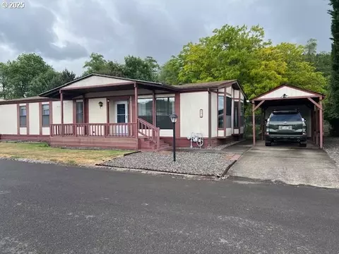 1200 E Central Ave #68A, Sutherlin, OR 97479