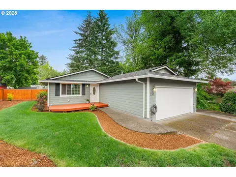 2140 SE Paropa Ave, Gresham, OR 97080