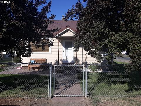 230 N Prescott St, Echo, OR 97826 photo 1