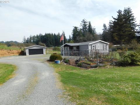 1930 E Cedar, Myrtle Point, OR 97458 photo 1