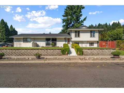 3667 SW 2nd St, Gresham, OR 97030