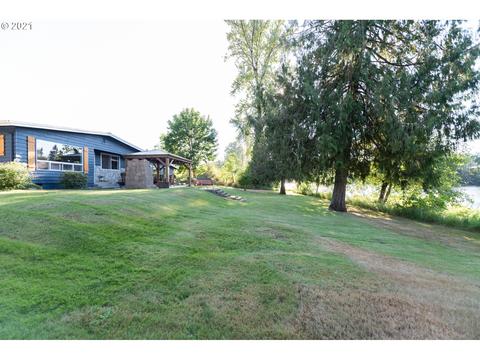 241 Locust St, Lyons, OR 97358 photo 1