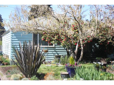 80 N Monroe St, Eugene, OR 97402 photo 1