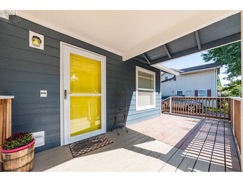 3175 Duke Snider Ave, Eugene, OR 97402 photo 1