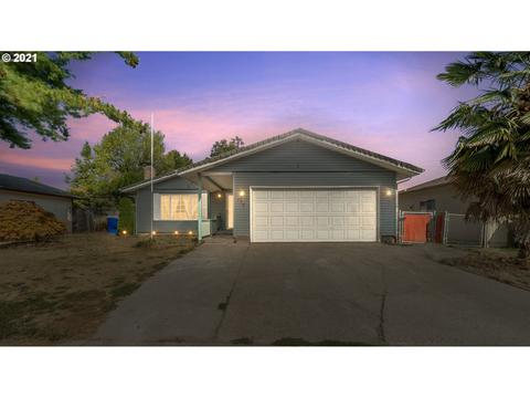 270 Brink Ct, Salem, OR 97317