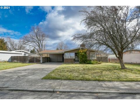 3104 SW Marshall Ave, Pendleton, OR 97801 photo 1