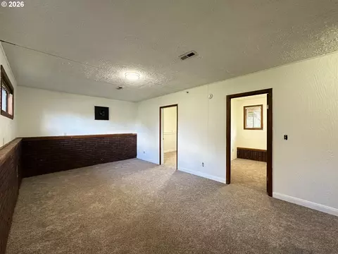 Other - 36350 Dubarko Rd, Sandy, OR 97055 photo 4 of 7