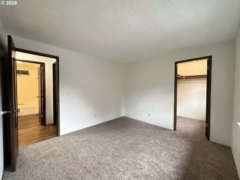 Bedroom - 36350 Dubarko Rd, Sandy, OR 97055 photo 3 of 4